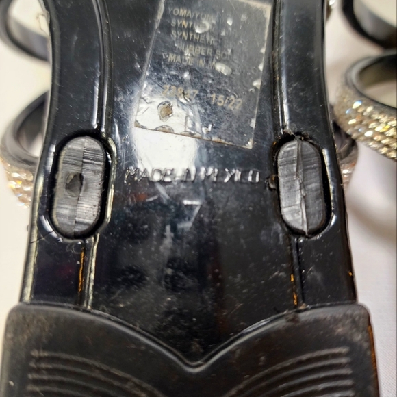 Steve Madden Black and Silver Sandals with Metallic Straps - Picture 5 of 15